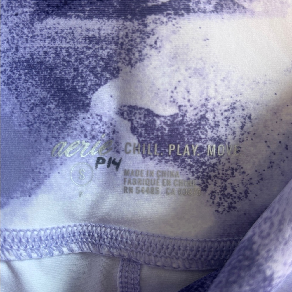 Aerie Purple and White Artistic Leggings - Picture 4 of 6